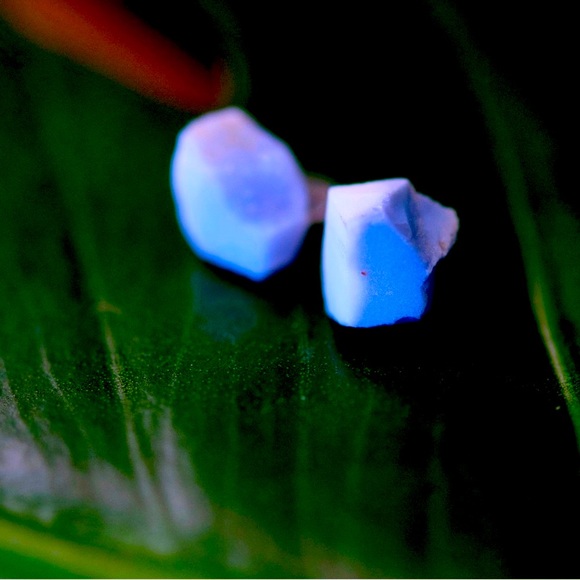 Handmade Jewelry - 🆕 New Raw Blue Opal Crystal Stud Gemstone Earrings